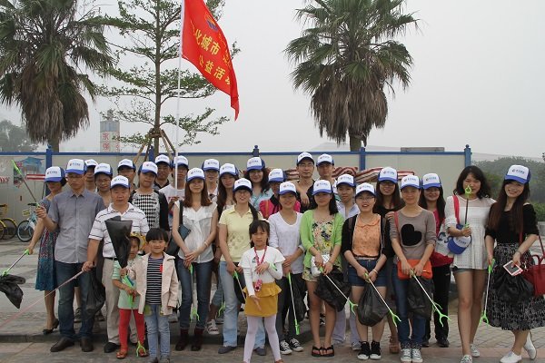 万搏（中国）
万搏（中国）举办“美化城市 环境先行”公益活动