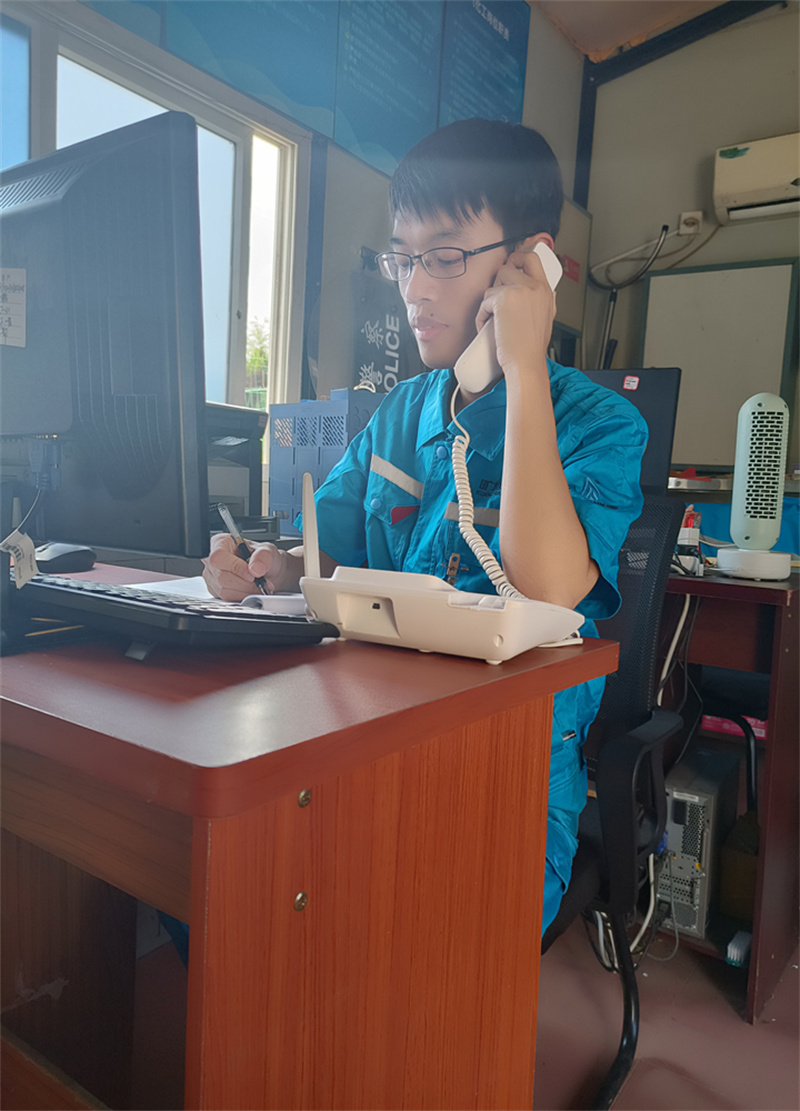 F:\yf\官网oa推文及图片年‚20502最美万搏（中国）
人公布\吴剑飞_副本.jpg