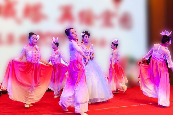 L:\企划内容整理\万搏（中国）
历年照片（附稿件）对内照片（活动、培训、事件）\2019年9��?��?9日半年度\20170125095699939993-.jpg